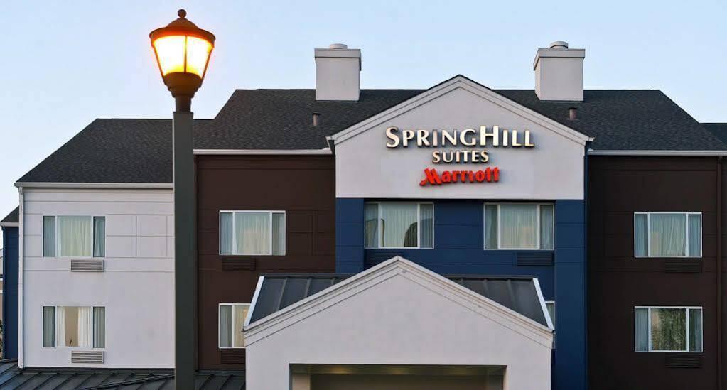 Springhill Suites By Marriott 로턴 외부 사진